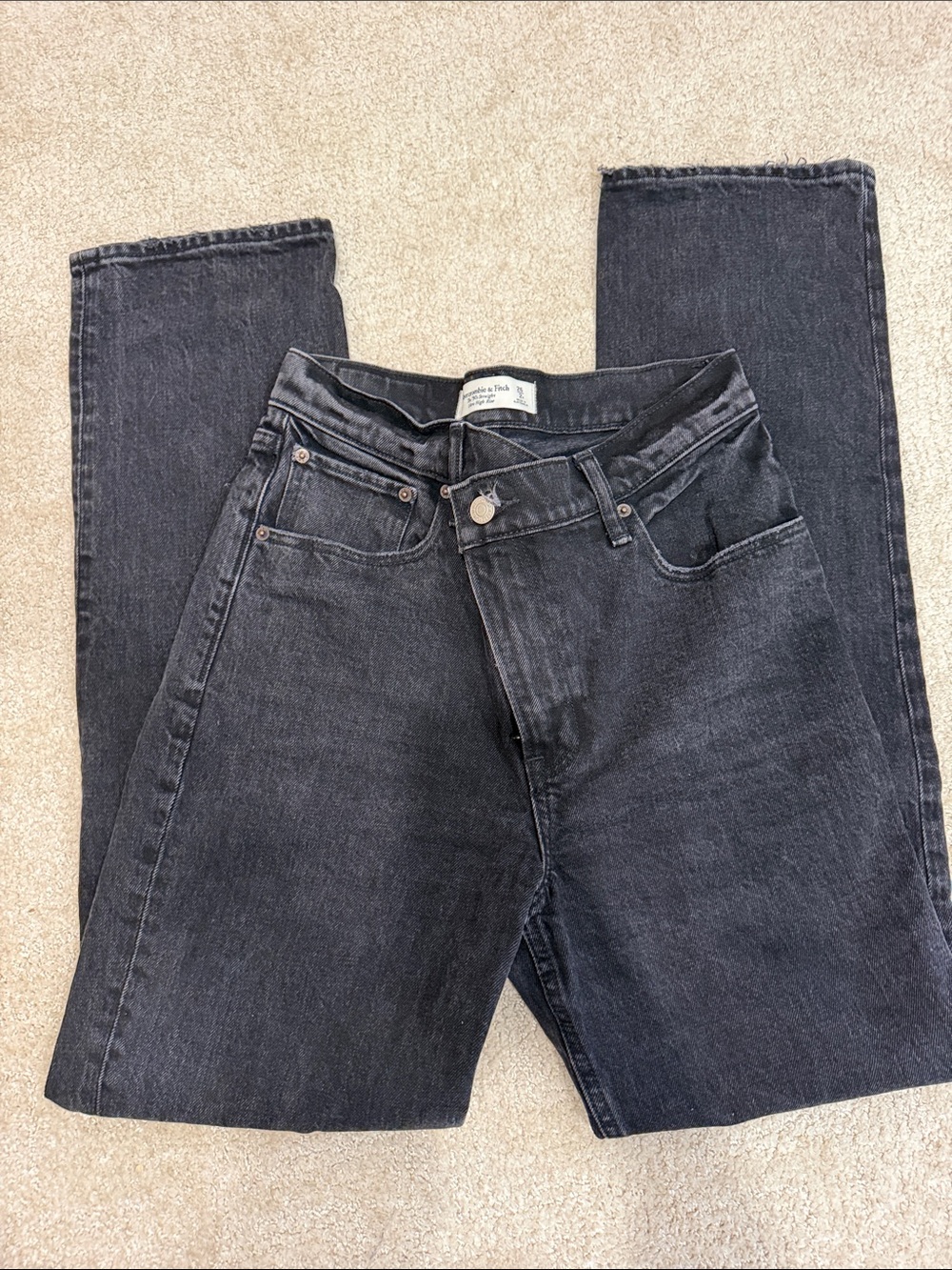 Abercrombie Black 90s Straight Ultra Hise Rise Jeans